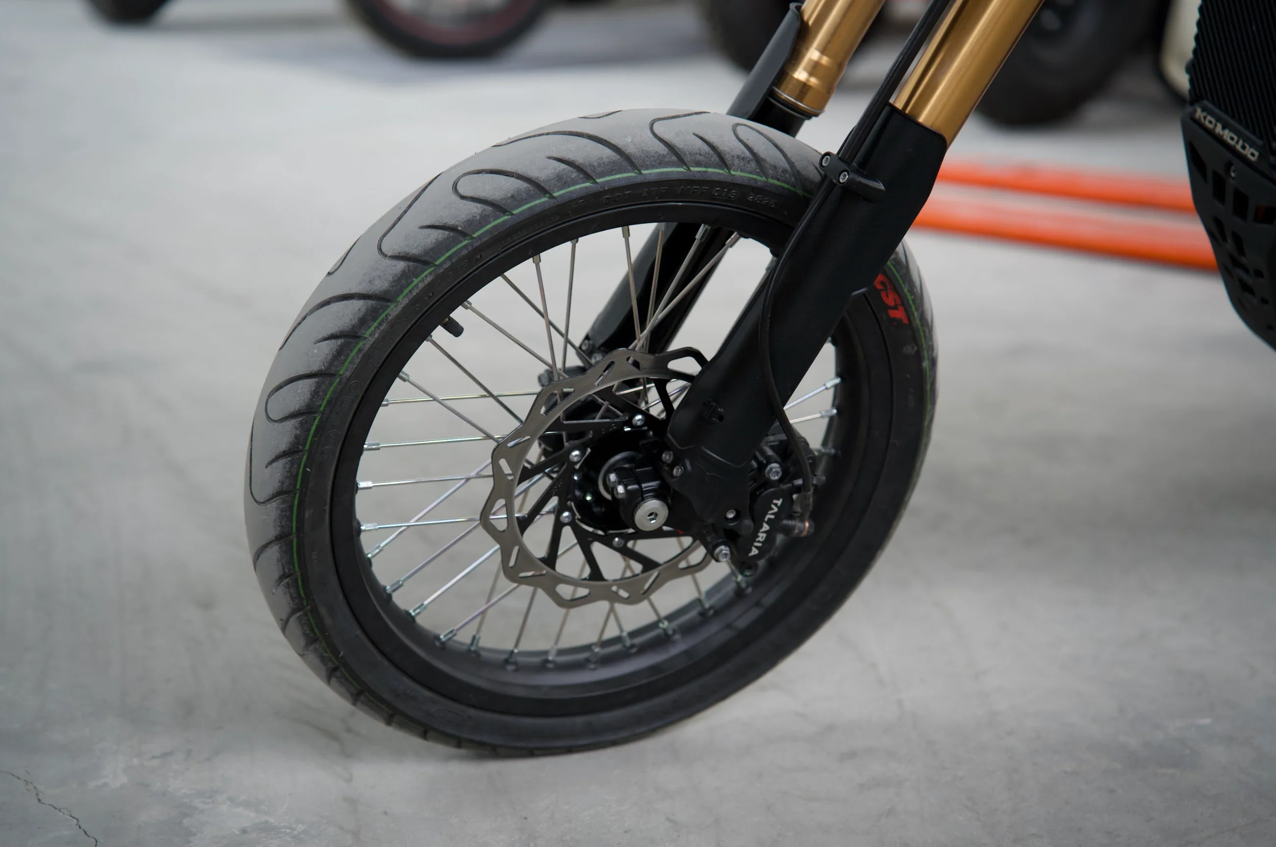 Kit supermotard (KOMODO) - carretera - Image 5